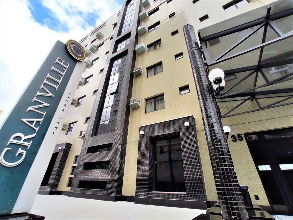 O Hotel